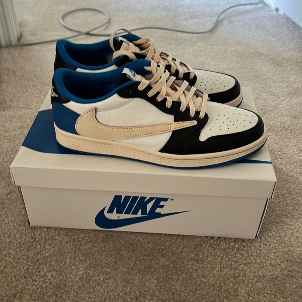 jordan one low travis